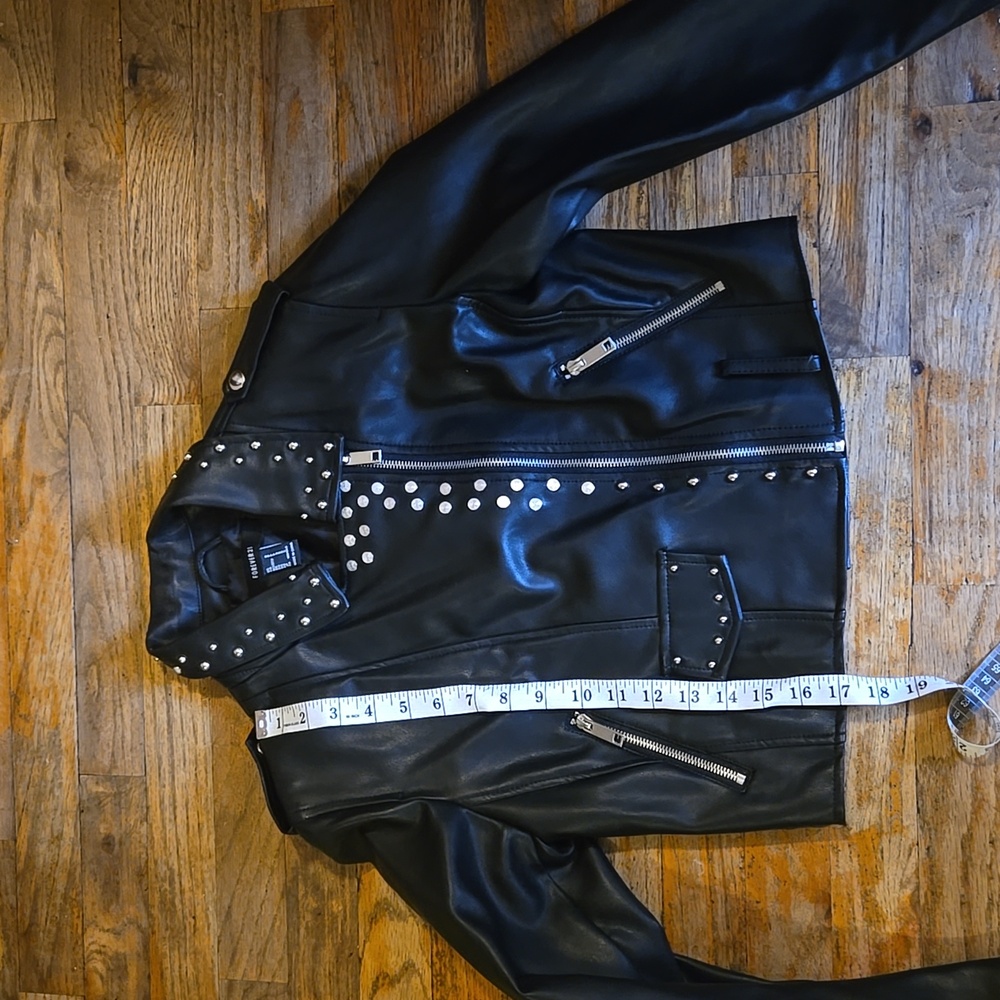 Forever 21 Jacket - Picture 6 of 8